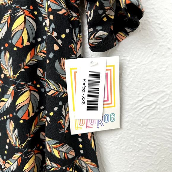 NWT LuLaRoe Feathers Perfect T-Shirt Tunic Length - Picture 4 of 9